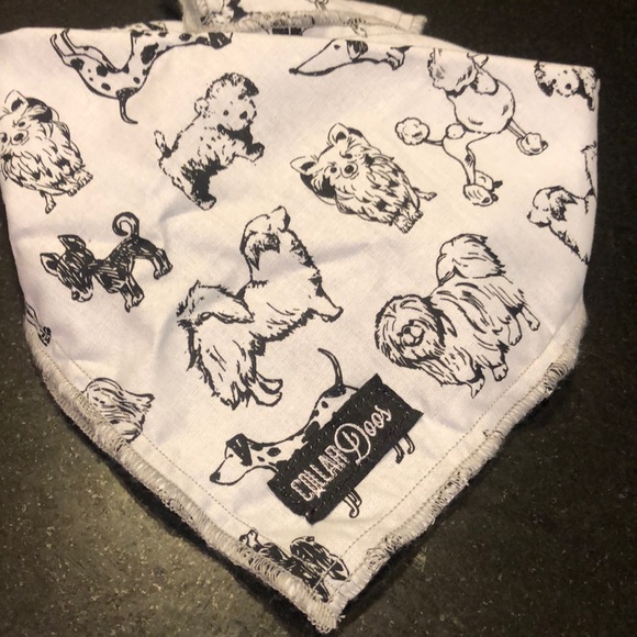 Collar Doos Dog Bandana